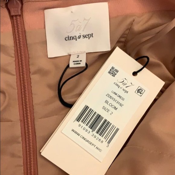 Revolve Cinq a sept Luna Bloom midi dress NWT - Picture 5 of 8